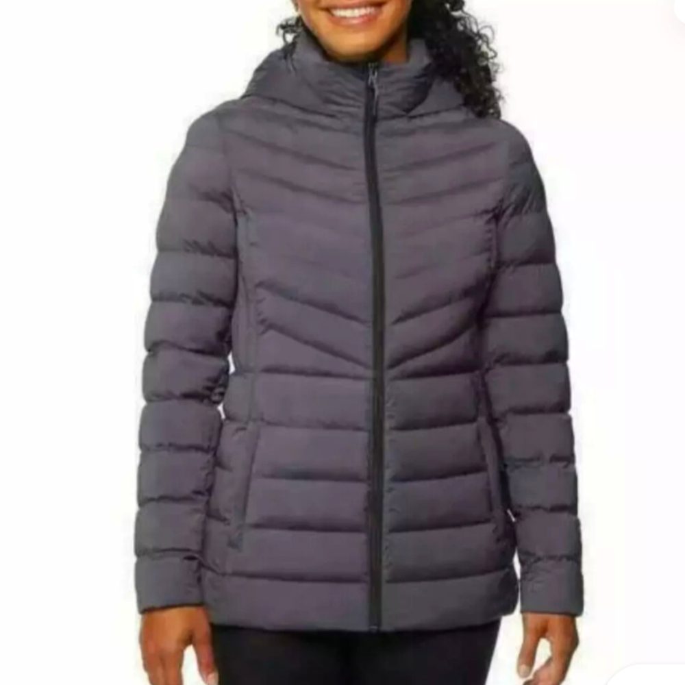 32 ° HEAT Jacket NWOT